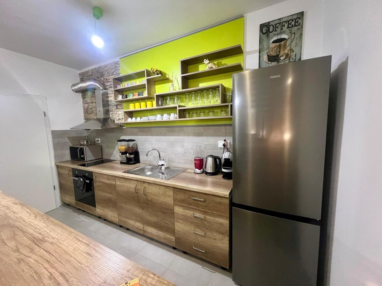 Green Apartment Скопье Экстерьер фото